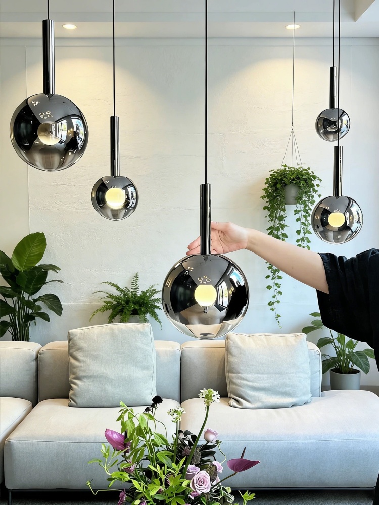 Smoke Gray Gradient Glass LED  - Home Of The Year Bathroom 评论和价格